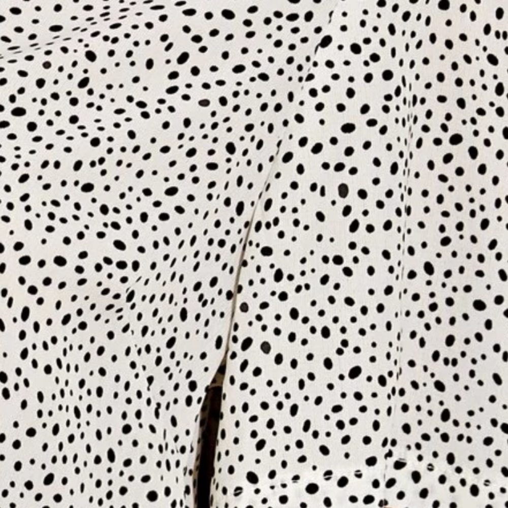 Pattern Button Up - Picture 2 of 3